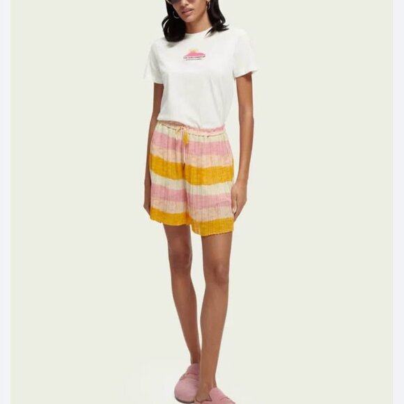 Scotch & Soda Pleated Stripe Short - Picture 5 of 5